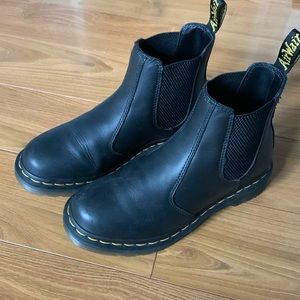 Dr. Martens 2976 Woman's Leather Chelsea Boot